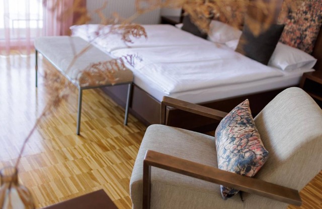 Standard double room with balcony - Hotel garni Toscanina