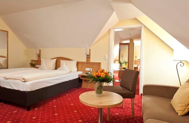 Standard Double Room - Akzent Hotel Goldner Stern & Sternla