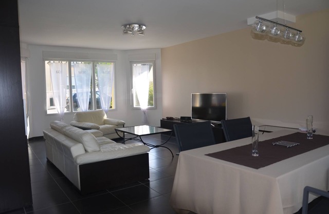 STANDING VILLA 140 M2 5 MIN FROM DISNEYLAND PARIS