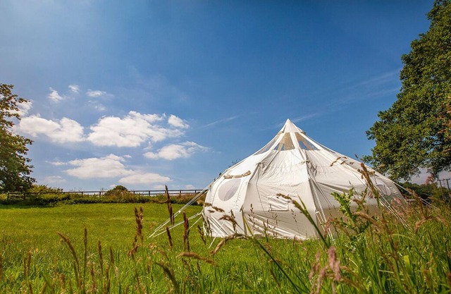 Star Gazing Bell Tent Farm Stay