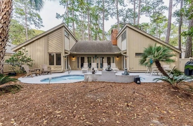 Starfish Beach House with Pool and Bikes