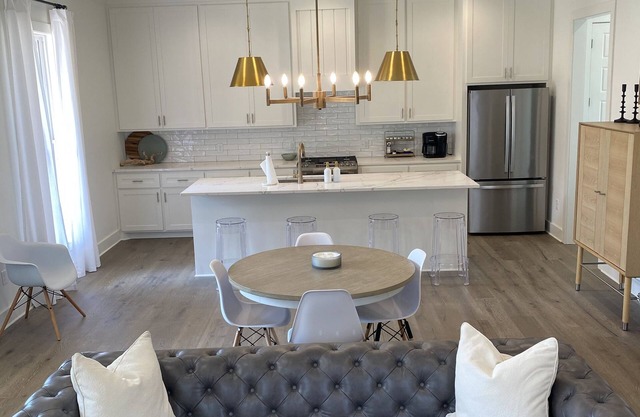 Starkville Luxury Home - New Construction - Summer Family Rental