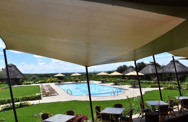 Starling Bird Resort