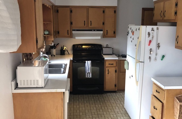 State College Football 3-Bedroom Home