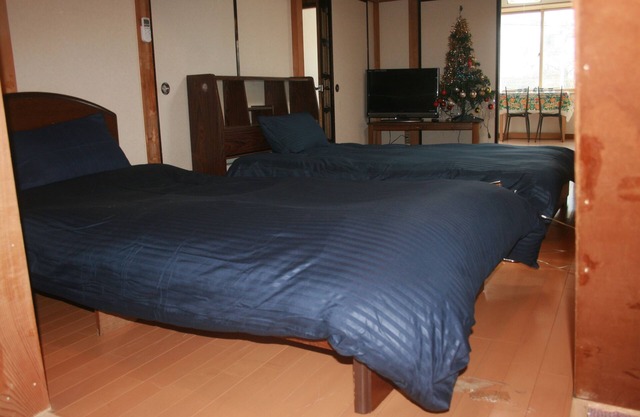 Station Chikka! Let's go to see the golden fish, the privately owned goldfish.