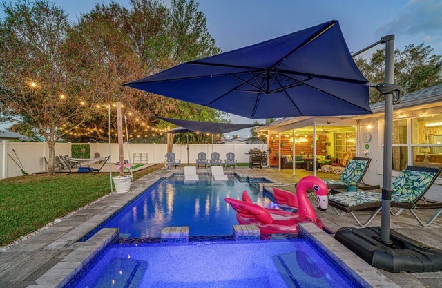 Stay Golden: Heated Pool/Spa/Yard Games/Pets/BBQ/WD, Stay Golden: Heated Pool/Spa/Lawn Games/Pets
