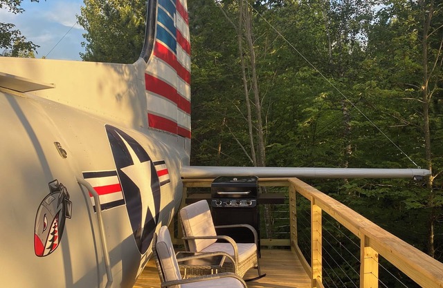 Stay in a Piece of History! 1941 WWII Douglas DC-3 Airliner