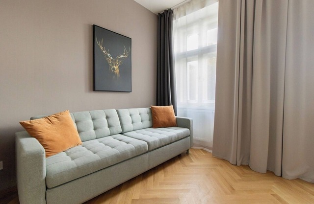 Stay Inn | Modern Stylish Flat with private garden