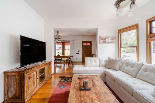 Stay Portland - 3BR Craftsman - Vintage Charm - Great Location