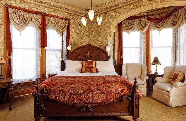 Stay with us and you'll see why we are ranked #1 lodging in Kalamazoo.