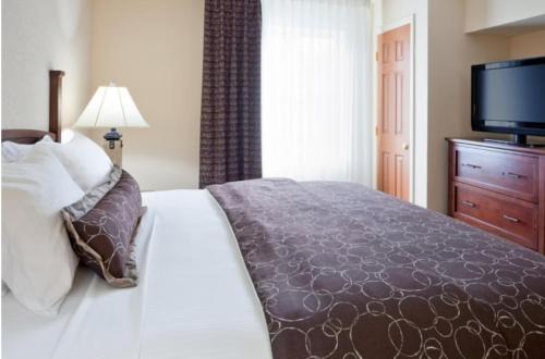 Staybridge Suites