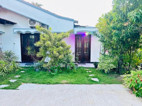 Staycation Budget B- Kalpitiya