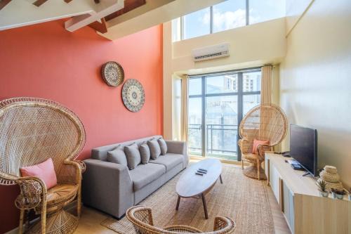 StayHere 3BR Penthouse Knightsbridge Makati