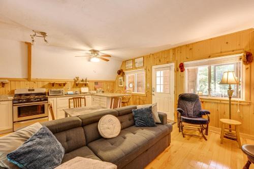 Steps to Lake, Beach and Playground Madison Cabin