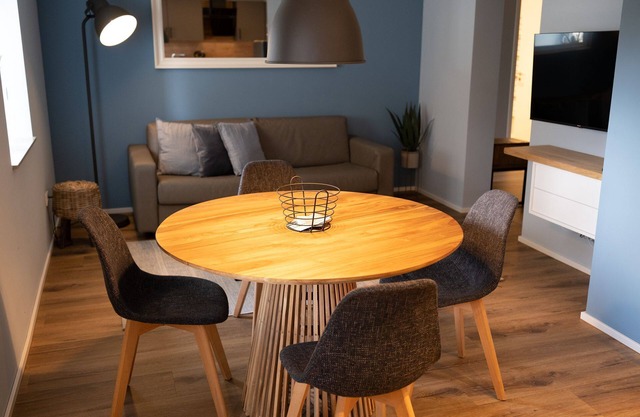 Stilvoll eingerichtete Ferienwohnung im EG