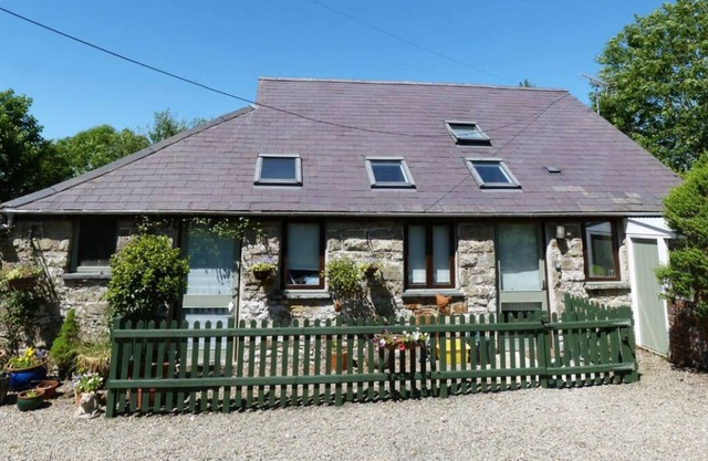 Stone Barn Cottage - Ysgubor Cerrig