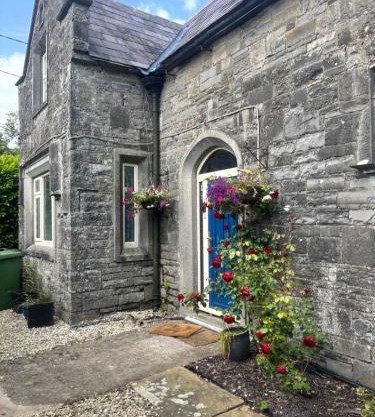 Stone Lodge Bed & Breakfast