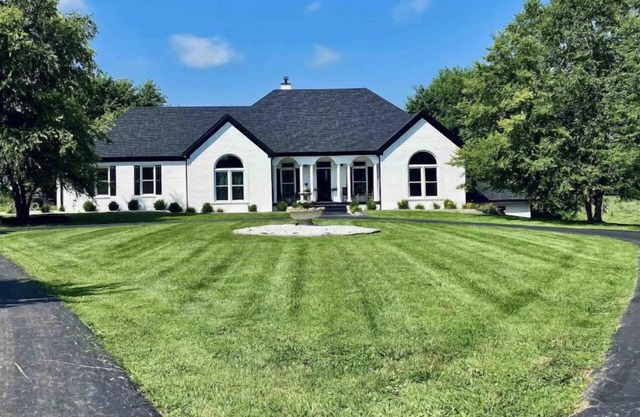 Stone Spring Farm situated in the center of Kentucky's Bourbon Country