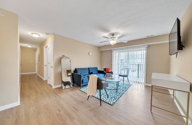 Stonecrest 701, 2Bd Apt I Free Parking I Pool