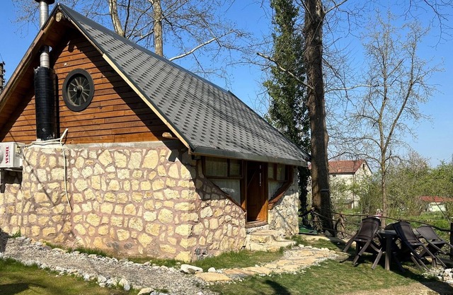 Stonehouse Surrounded by Nature in Masukiye