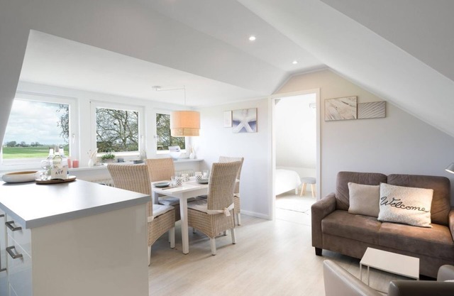 Stork's nest - Hus inne Sünn