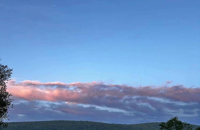 Streamside Haven at 70 Acres Valley Retreat