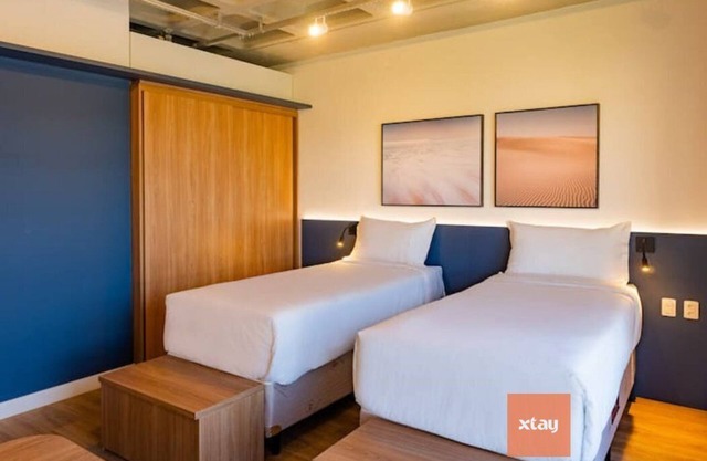Studio 02 single beds