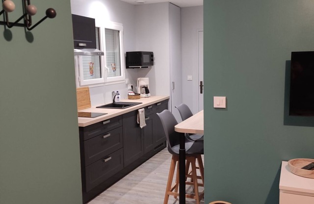 Studio 10 min from Futuroscope and Arena