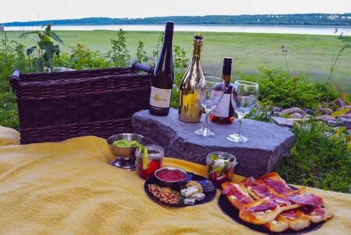 Studio 12 - 2 min du Bord de l'eau Foyer & Barbecue