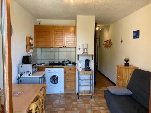 STUDIO 4 COUCHAGES A St JEAN-MONTCLAR ÉTÉ/HIVER