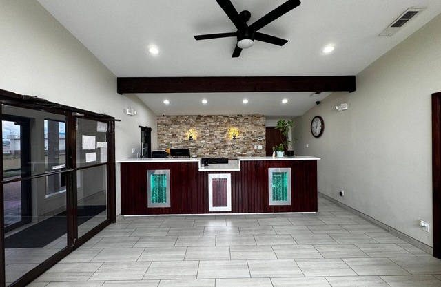 Studio 6 Suites – Mesquite, TX – Gross Rd.