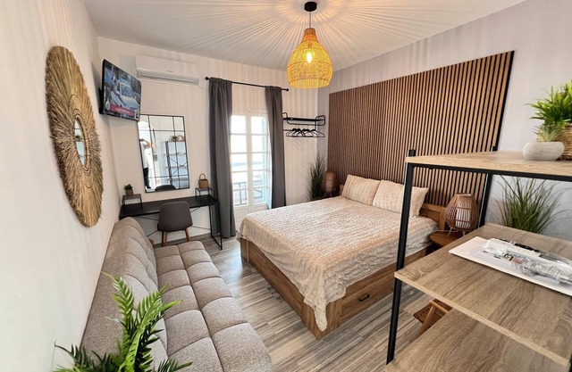 Studio 'Aeolian Blu 3' with Sea View, Wi-Fi and Air Conditioning