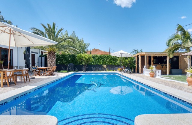 Studio Apartment 'Park Carpe Diem' with Shared Pool, Wi-Fi and Air Conditioning