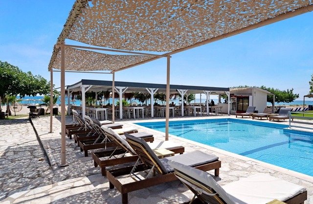 Studio Apartment 'Iguana 13' with Sea View, Wi-Fi and Air Conditioning