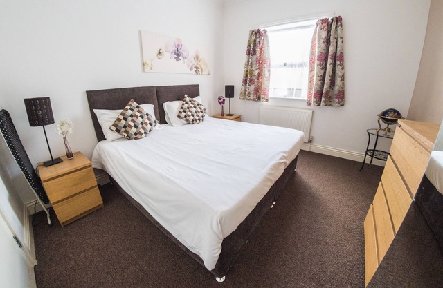 Studio Apartment Ilford Central Apartments London