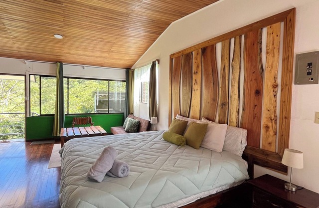 Studio/ Apt. Monteverde Cloud Forest With Private Balcony - Canopy View