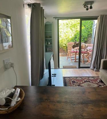 Studio cottage in Greenside