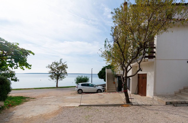 Studio flat near beach Mandre, Pag (AS-4101-b)