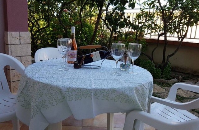 Studio flat with terrace Lovište, Pelješac (AS-18656-a)