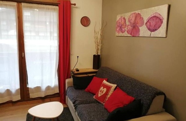 Studio sleeps 4, 400 m from cable car