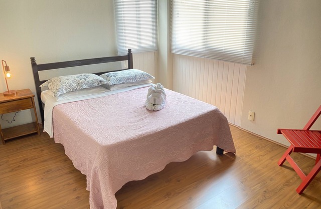 Studio Garden, beautiful studio with balcony and pool