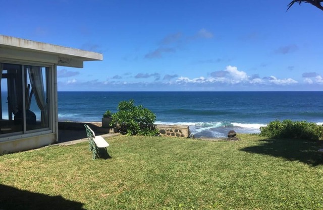 Studio in Gris-Gris, Souillac with a small private beach.