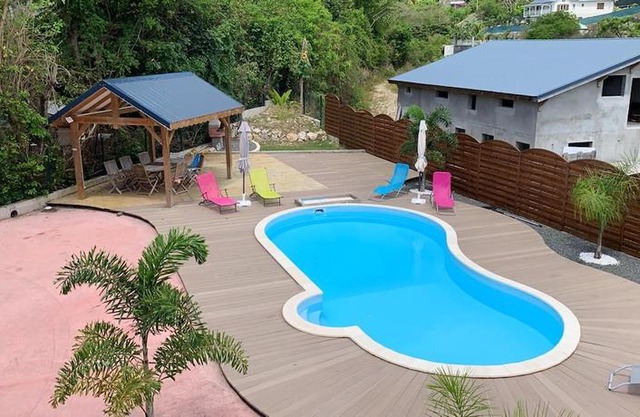 Shared Enclosed Garden At Gosier 