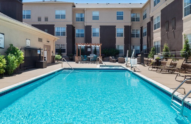 Studio Near Denver Tech Center | Free Weekday Shuttle + Breakfast!