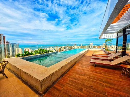 Studio no 27º andar recém inaugurado no Beach Class Meireles!