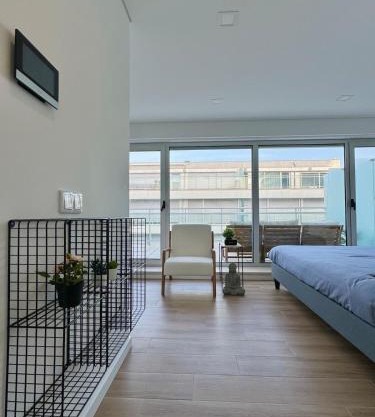 Studio with Huge RooftopTerrace - Free Parking