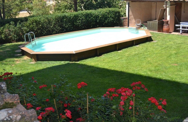 Stunning villa for 11 people with WIFI, private pool, TV, patio and parking, close to Arezzo