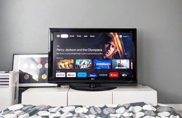 Stunning 1-BD near Skytrain, park. Remote worker dream. Netflix/HDTV/projectorn