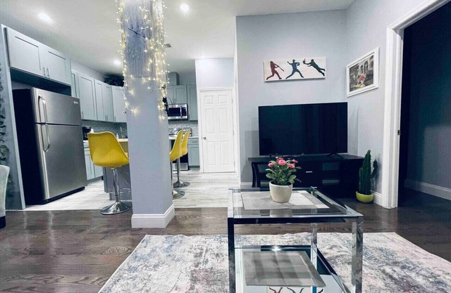 Stunning 1Bedroom Apartment in Center City