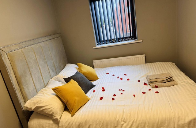 Stunning 2-Bed Apartment in Gosport